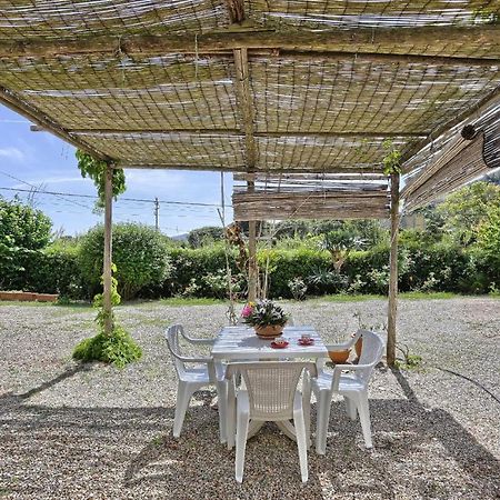 Il Giardino Nel Sole Bilo Apartment Capoliveri  Bagian luar foto
